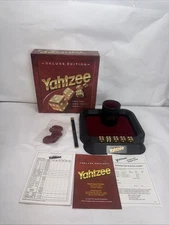 YAHTZEE DELUXE EDITION GOLDEN-FLECKED DICE GAME 100% COMPLETE