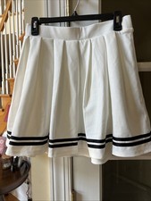 Wild Fable - Sz M White Mini Skirt With Pleats And Black Border Design
