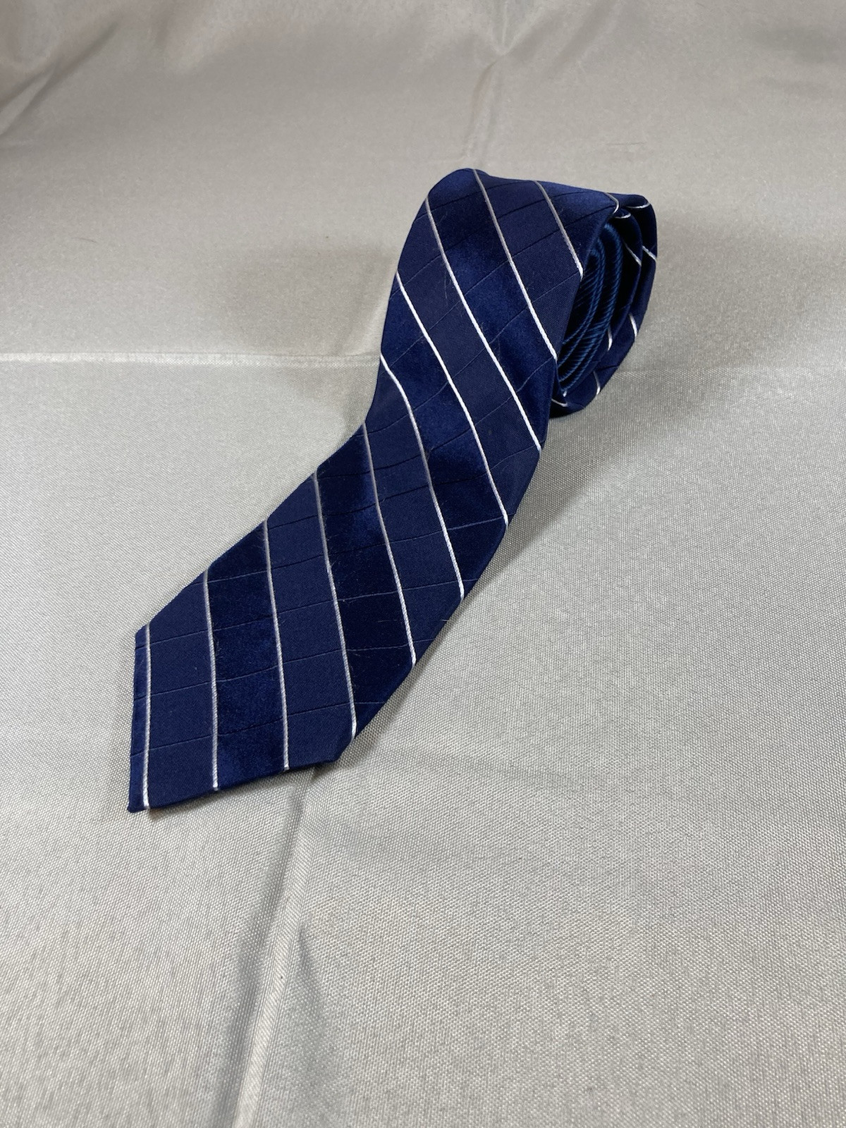 TOMMY HILFIGER Blue White Striped Silk Tie with Blue Lining
