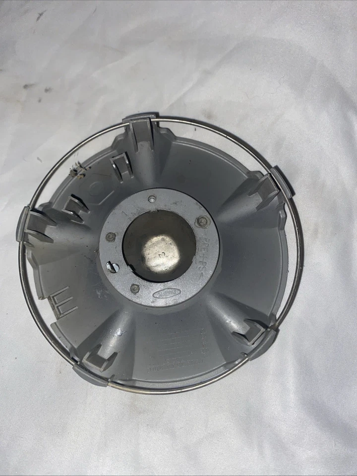 TOYOTA CELICA OEM TAPA CENTRAL DE RUEDA ACABADO PLATEADO 2000 2001 2002 2003 2004 2005 Foto 3 de 4