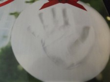new Pearhead Babyprints Baby KEEPSAKE ORNAMENT Handprint or Footprint No Bake