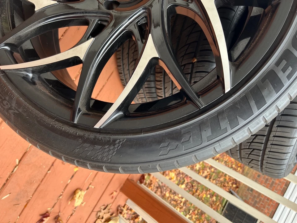 "4 llantas DUB 22"" con 4 neumáticos Delinte 265/40R22" Foto 4 de 4