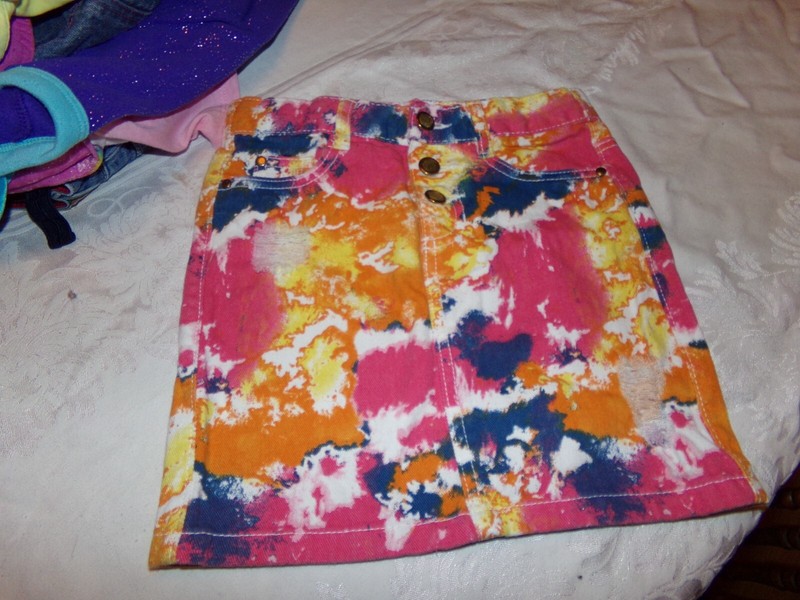 GIRLS  GIRL SKIRT 6 J 668