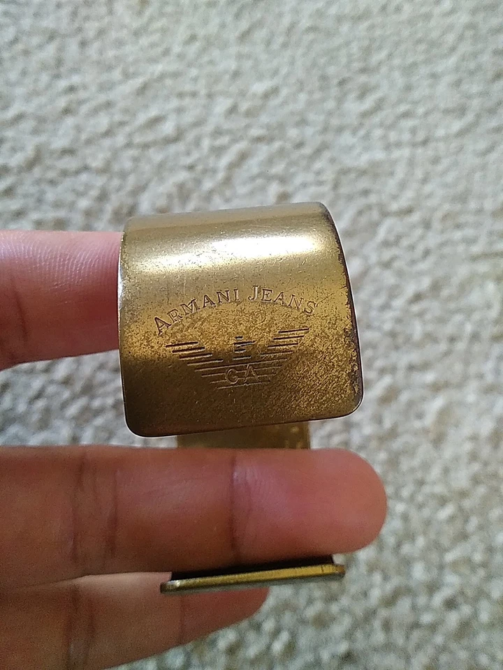 PULSERA DE METAL ARMANI JEANS COLOR BRONCE - ¡Se vende como está a gran precio! Foto 2 de 4