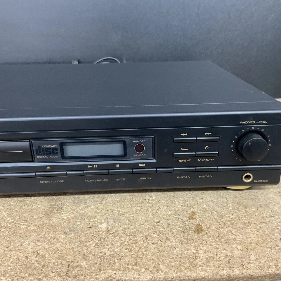 VocoPro CDG-2000 Digital Audio/Compact Disc Player System - Image 3 of 4