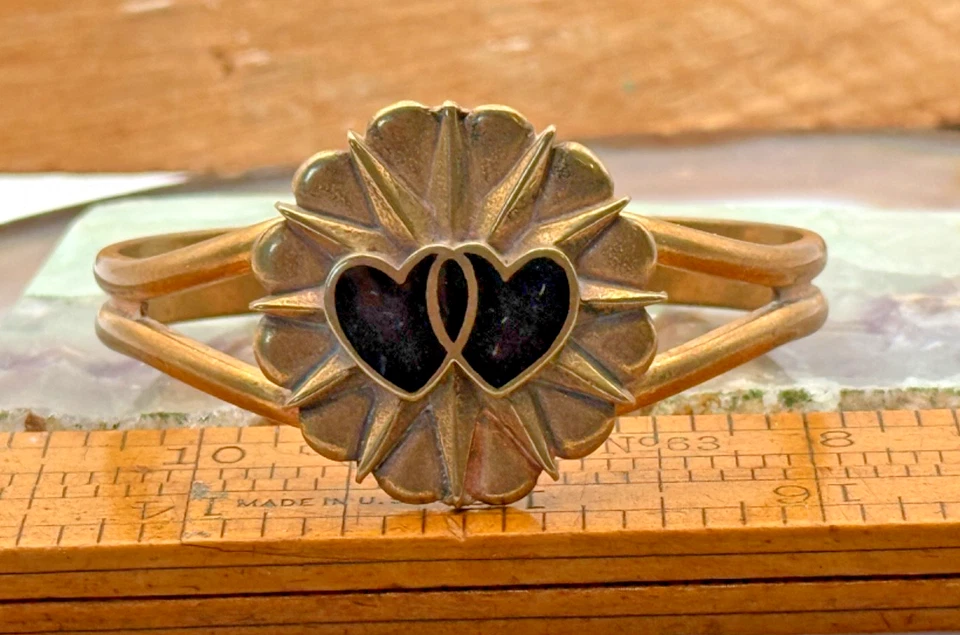 Vintage G&S Jewelry New Mexico 2 Heart Cuff Style Bracelet 1993--125.24 - Image 2 of 4