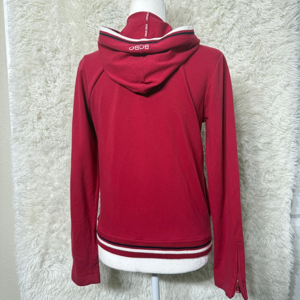 Sudadera con capucha BCBG MAXAZRIA roja estrás doble cremallera Foto 4 de 4