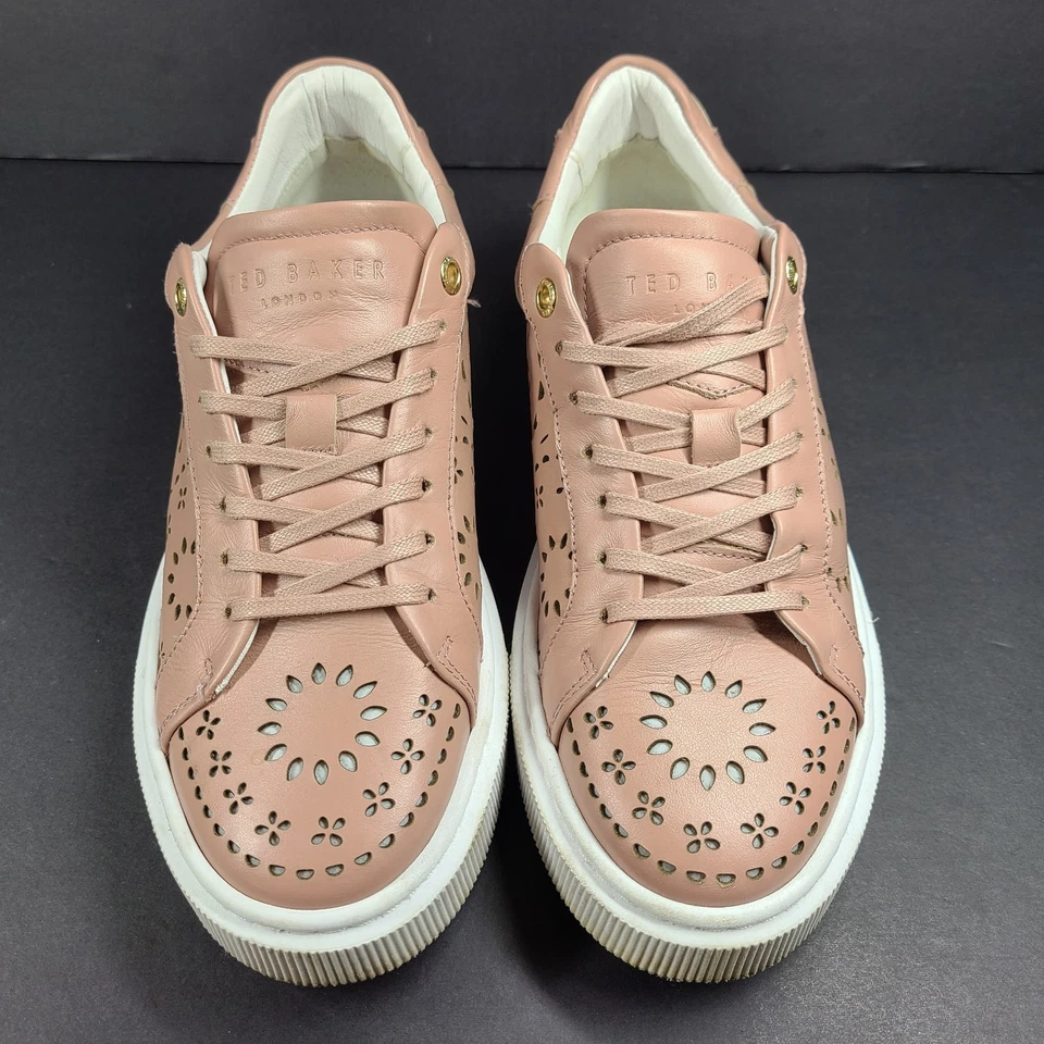 Tenis Ted Baker para mujer con plataforma corte láser crujientes de cuero rosa oscuro talla 7,5 Foto 2 de 4