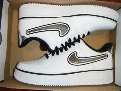 Nike Air Force 1 Mid '07 Mens Size 9 Black Sneakers Basketball Shoes NewDisplay Nike Air Force 1 Mid '07 Mens Size 9 Black Sneakers Basketball Shoes NewDisplay