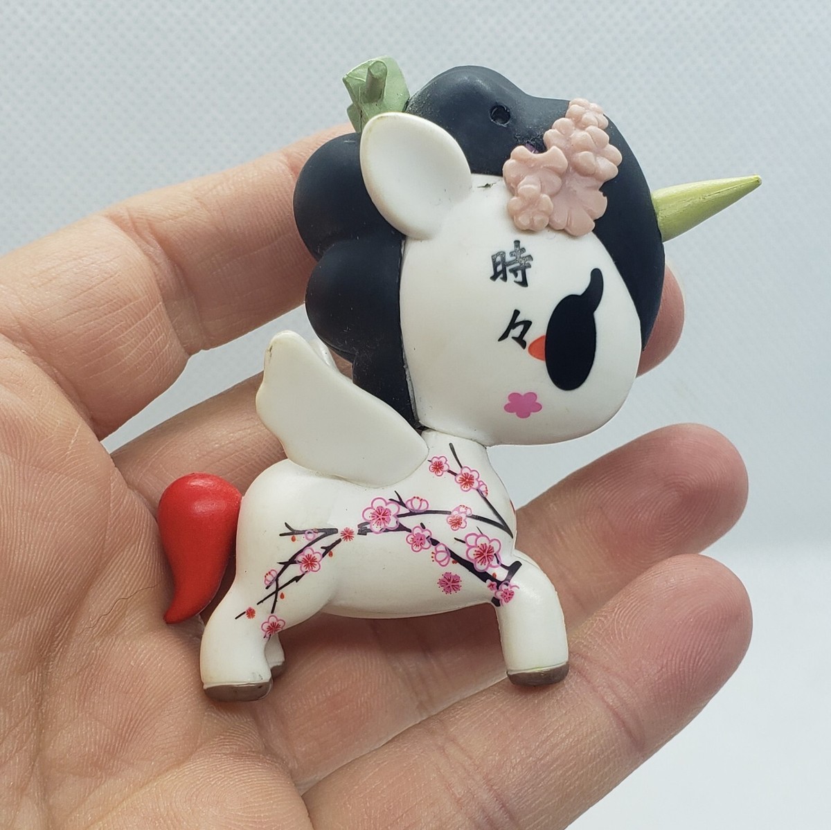Tokidoki SAKURA Series 2 Unicorno 2.5