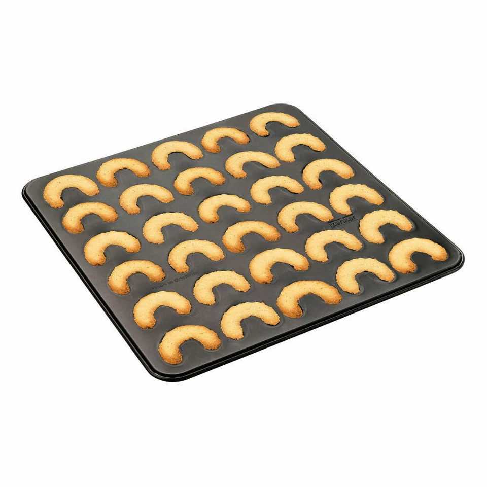 Zenker Sparkling Christmas Vanillekipferlblech Vanillekipferl Blech Schwarz 30cm - Bild 4 von 4