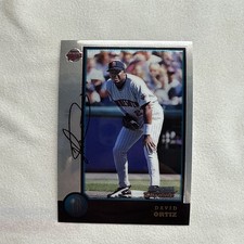 1998 Bowman Chrome - David Ortiz #71 Rookie Card NM. rookie card picture