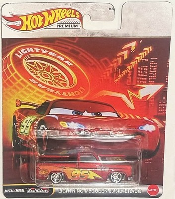 Hot Wheels Chevrolet 赤 83 silveradoレア s-l400.jpg
