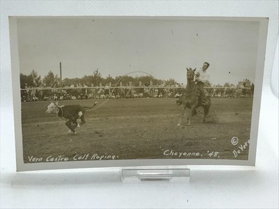 RPPC RODEO VERN COSTRO CALF ROPING  CHEYENNE '48 DEVERE PHOTO