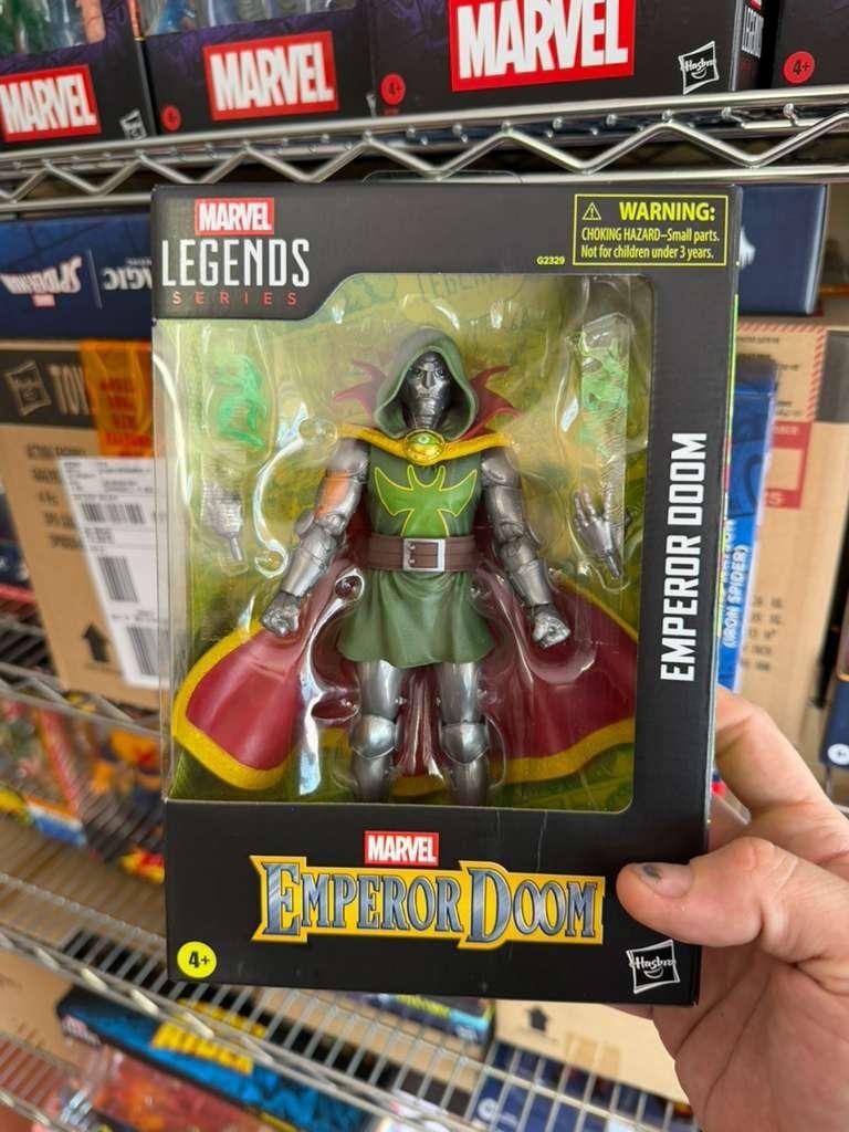 Fantastic Four: One World Under Doom Marvel Legends Emperor Doom