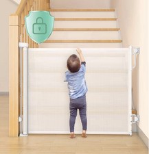 EasyBaby Products Indoor Outdoor Retractable Baby Gate, 41  Tall