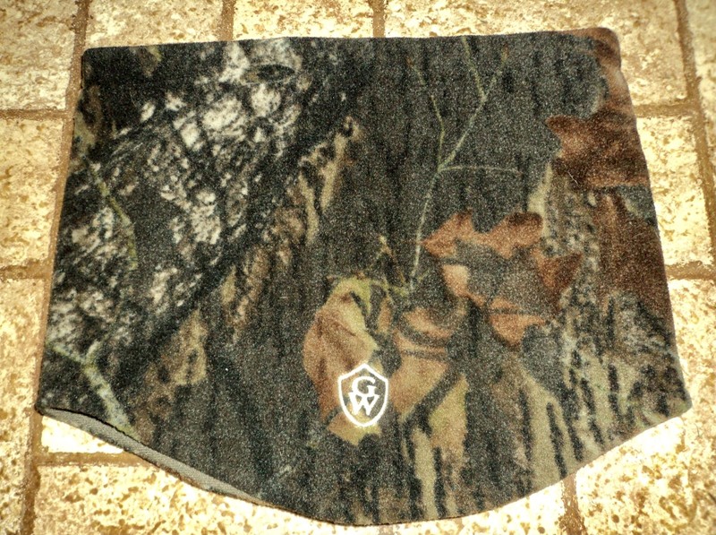 Game Winner Camo Hunting Neck Warmer Gaiter. Adult One Sz. Never Worn.