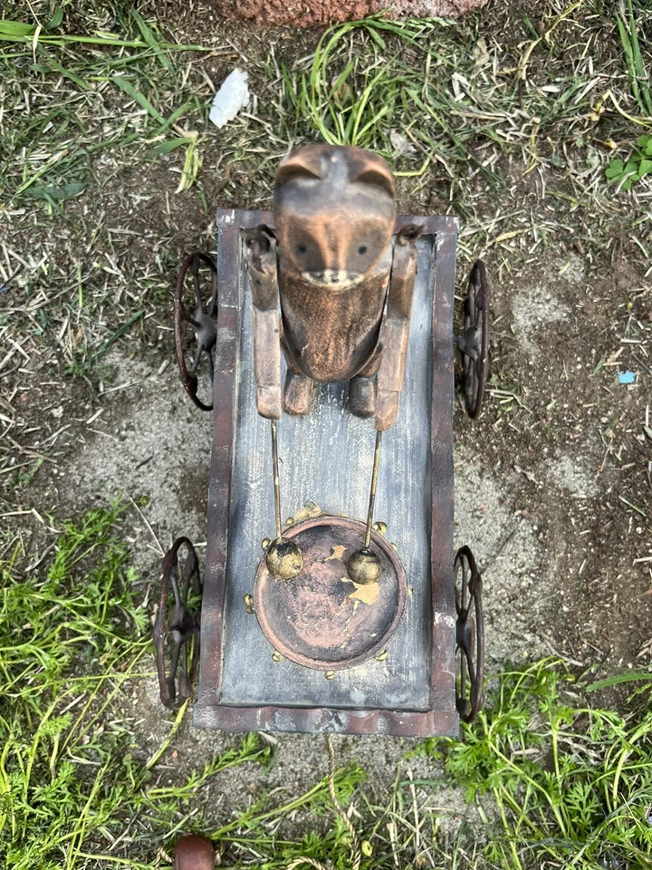 VINTAGE BEAR DRUMMING PULL TOY WOOD & METAL WAGON Foto 3 de 4