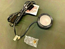 Undercabinet, curio display Light-20W Black w/10' Power Cord & switch(1000-0546)