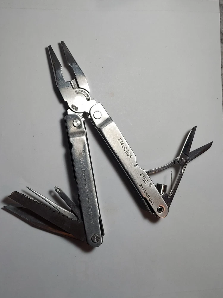 Multi Tool engraved UPS Hundredweight Service
