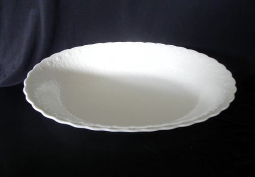 Narumi Japan SILKY WHITE Bone China Vegetable Serving Bowl 10.5" - Picture 4 of 7