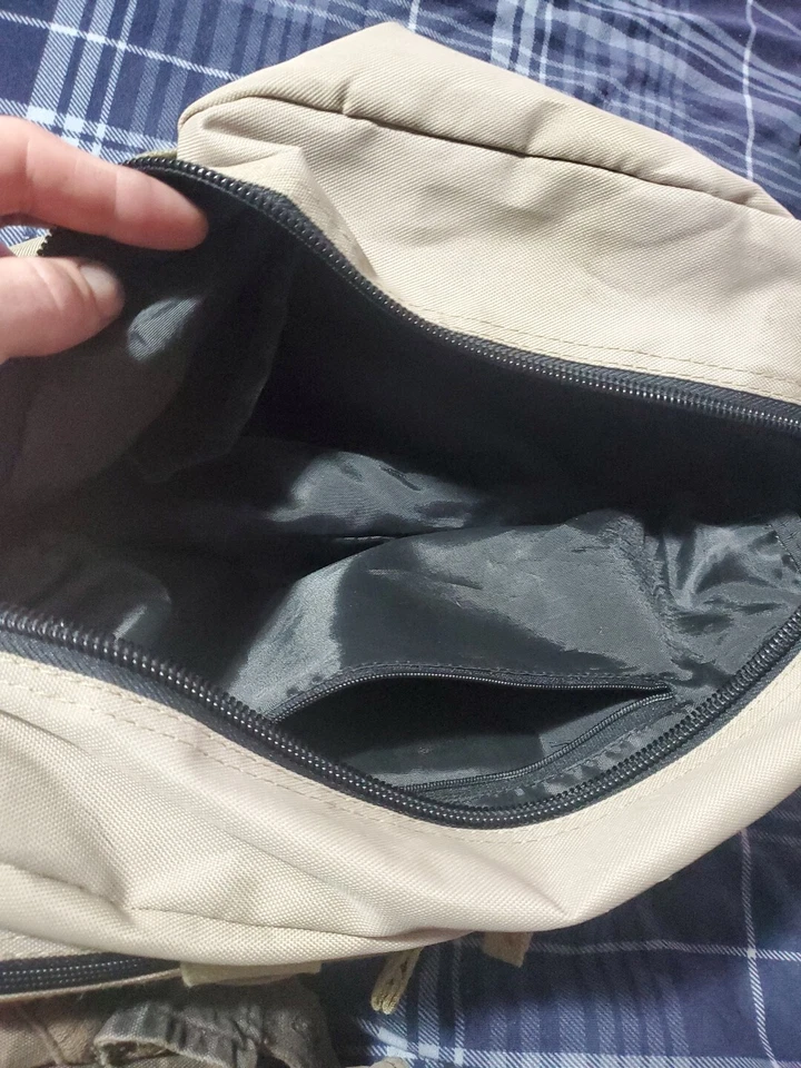 Everest Bolso Mensajero de Lona para Hombre Bolsillos Laterales Correa para el Hombro Foto 4 de 4