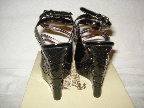 100% AUTHENTIC NEW WOMEN BURBERRY EMBOSS CHECK WEDGE/ESPADRILLE US 8.5 - Picture 4 of 5