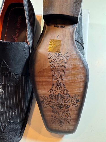 Robert Wayne Dress Shoes, Black Velvet , size 7 - Picture 7 of 8
