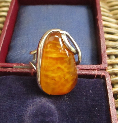 Vintage Modernist großer Sterlingsilber natürlicher Butterscotch Bernstein Ring Größe O