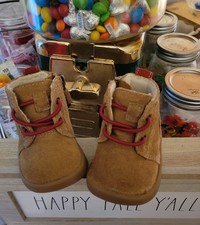 UGGS Infants Chestnut Red Lacing Shoe/Boots Excellent Condition Size 0/1