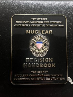 Joint Chiefs Of Staff Nuclear Decision Handbook Top Secret Challenge Coin RARE
