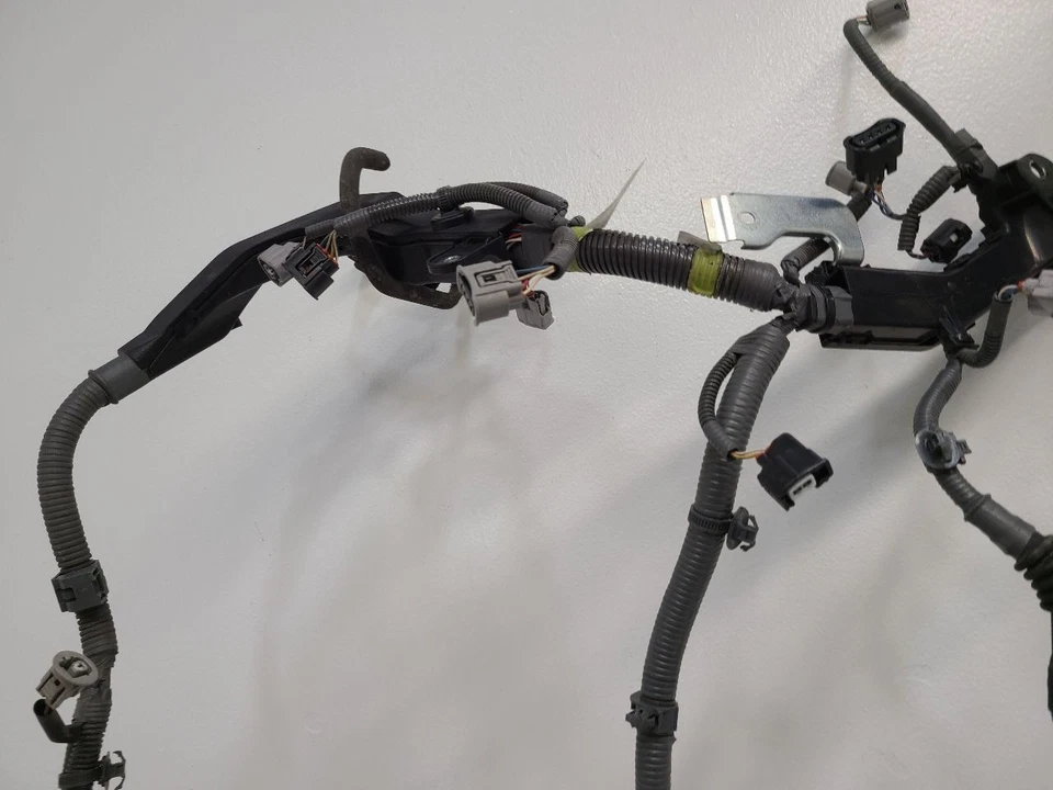 2015 TOYOTA CAMRY Engine Wire Harness Foto 4 de 4