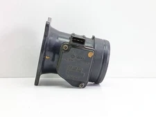 Volkswagen Passat B5 1997 Petrol Mass Air Flow Sensor Air Flow Meter UST123589