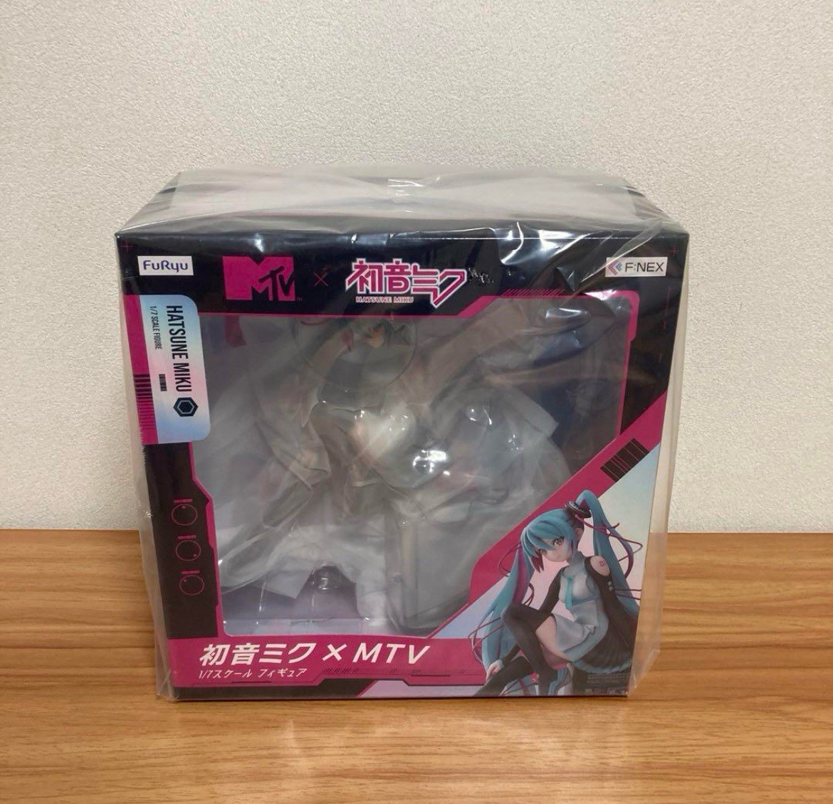 U*☆様 初音ミク×MTV 1/7スケール フィギュア 初音ミク×MTV 1/7スケールフィギュア – フィギュア通販はFURYU