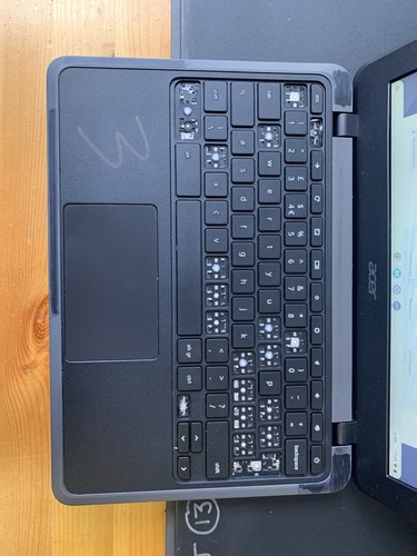 JOBLOT SPARES OR REPAIRS ACER CHROMEBOOK C733 11.6 N18Q5 1.1GHZ 4GB RAM 32GB - Picture 9 of 15