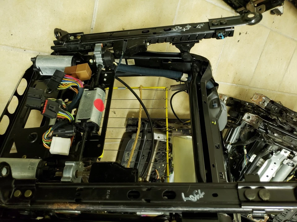 JAGUAR XJ8 VANDEN PLAS ASIENTO CONDUCTOR IZQUIERDO POWER TRACK 1998-1999-2000-2001-02-2003 Foto 2 de 2