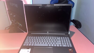 HP 16-ag0052wm Pavilion 16'' WUXGA Ryzen 5 8540U 3.2GHz AMD Radeon TM Graphics