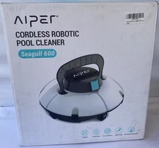Aiper Smart Cordless Automatic Robotic Seagull 600 & Vacuum Cleaner  Charger New