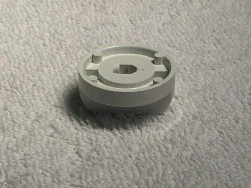Munsey Buffet Range R92 Burner - Replacement Parts Knob White - Picture 2 of 8