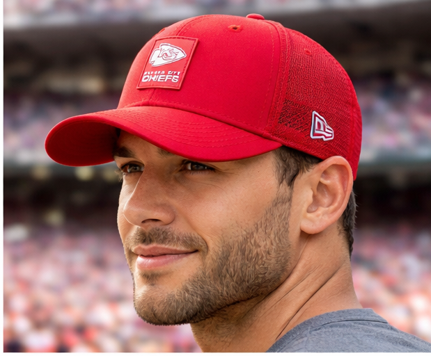 Kansas City Chiefs NFL Sideline 2025 New Era 9Seventy Trucker Stretch Snap Cap