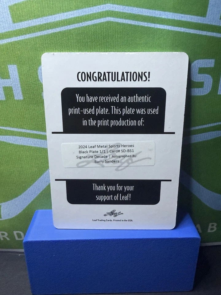 Placa de impresión negra de héroes deportivos de hoja de metal 2024 1/1 autógrafo Barry Sanders Foto 2 de 2