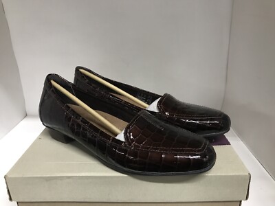 clarks timeless black