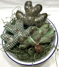 Primitive Handmade SHAMROCK TUCKS St. Patrick's Day BOWL FILLERS set of 3, LOT E