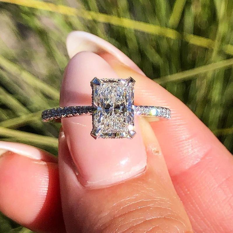 Moissanite Engagement Rings