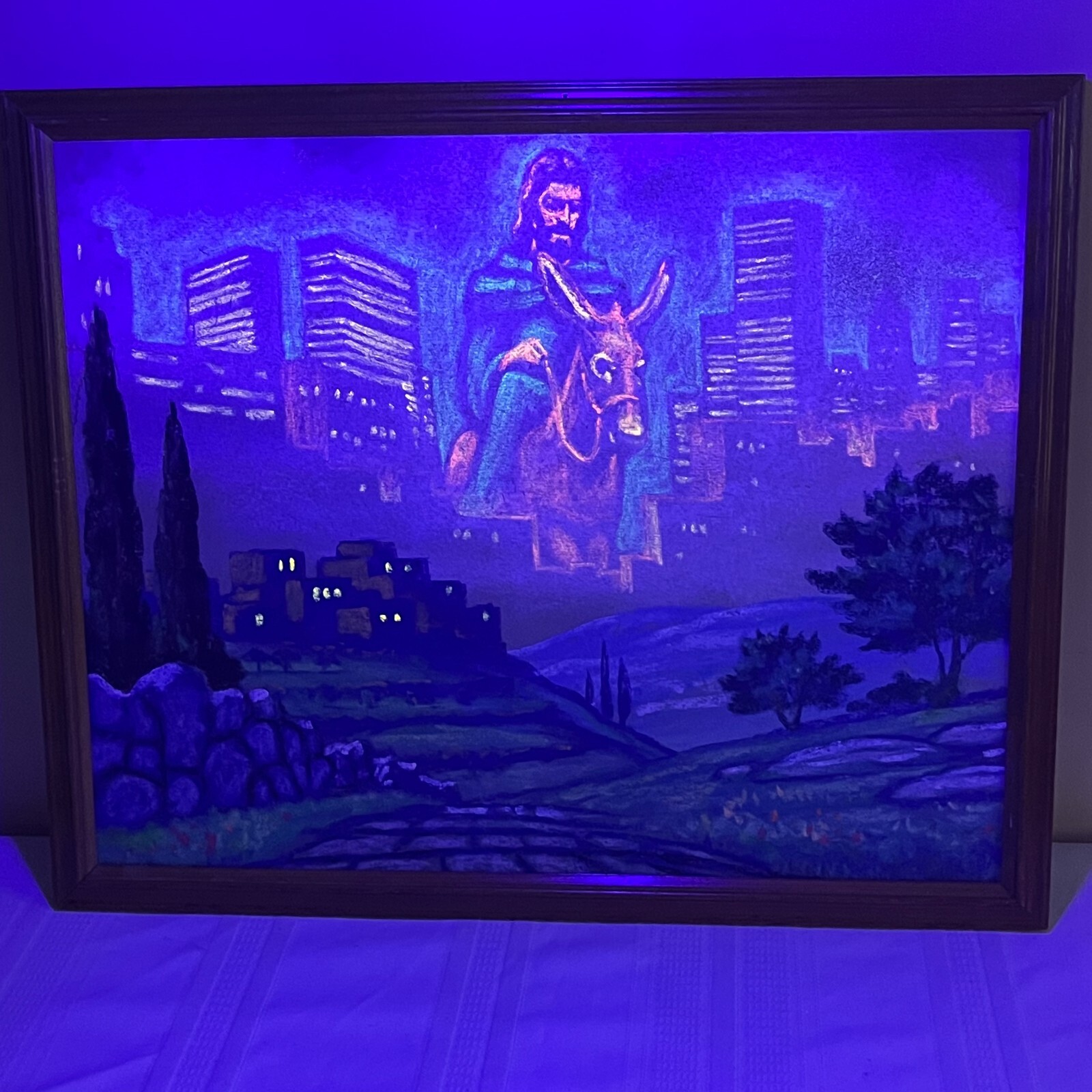 Picture 3 of 8