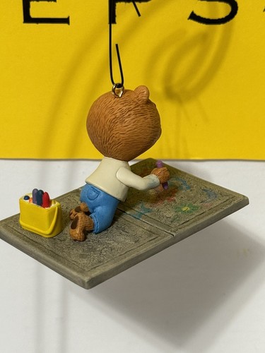 Hallmark Keepsake Ornament 2009 Mommy's Little Artist Crayola Sidewalk Chalk - Picture 6 of 8