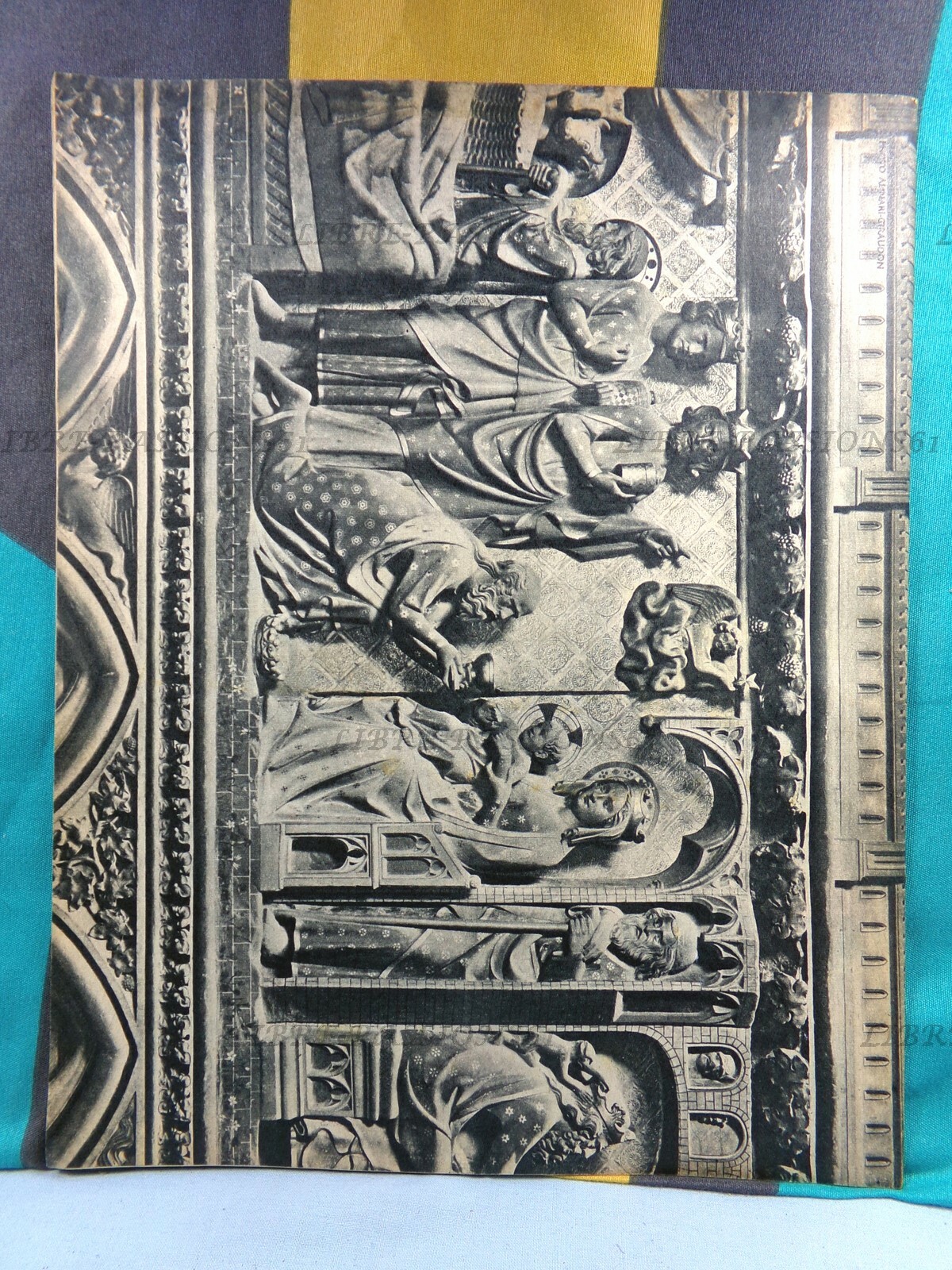 Picture 2 of 8