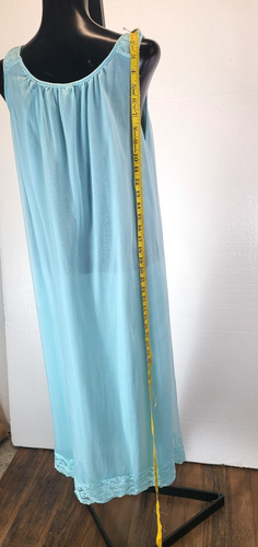 Vintage hellblau Deena Peignoir Nachthemd Morgenmantel Set transparente Spitze Größe Small - Bild 19 von 21
