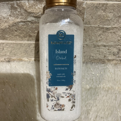 Radiant Lux  Island Orchid  BATH SALTS Made With Essential Oils 12oz