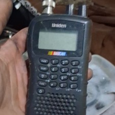 Uniden BC72XLT Handheld Radio Scanner Black BC72XLT MPN AMWUB323 FCC ID 2006